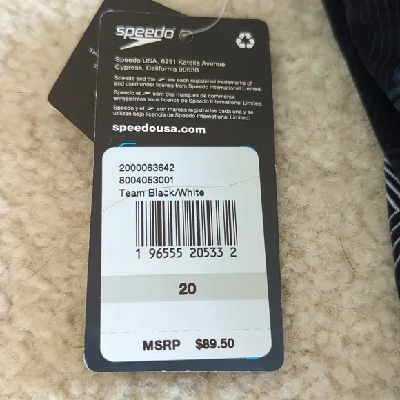 New Speedo Endurance+, Black/White, Size 20 - Picture 6 of 7